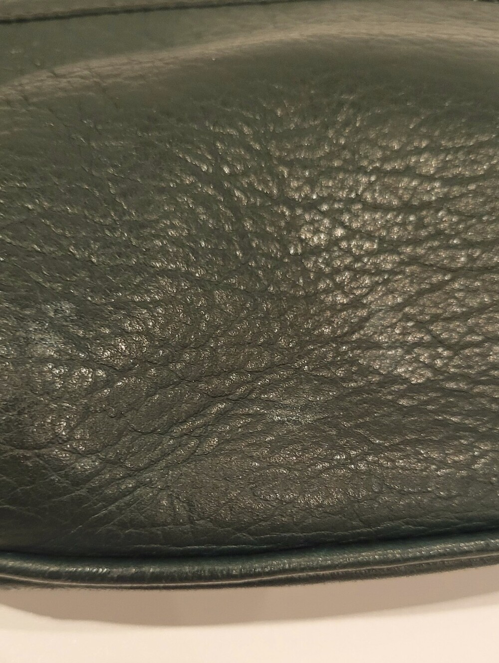 Juicy Couture Vintage Dark Green Leather Wristlet Clutch - Picture 9 of 9